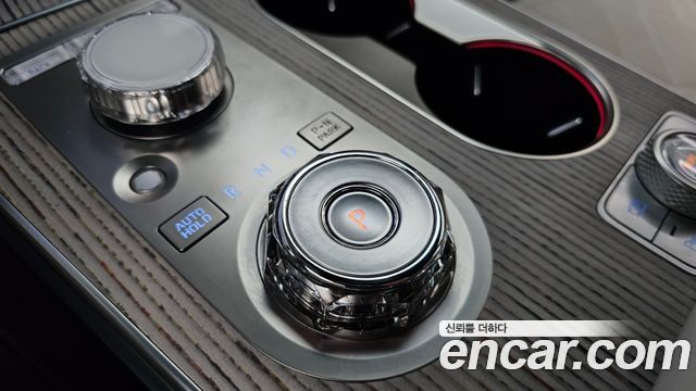 Genesis GV80 2024 — photo 12