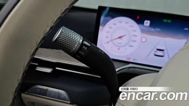 Genesis GV80 2024 — photo 36