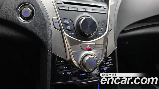 Hyundai Grandeur 2011 — photo 23