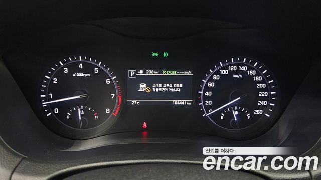 Genesis G80 2018 — photo 11