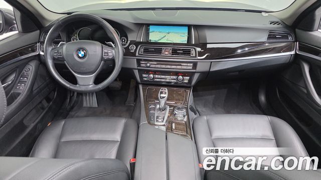 BMW 5-Series 2014 — photo 7