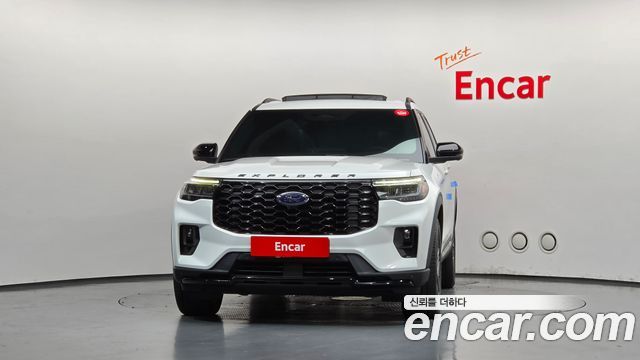 Ford Explorer 2025 — photo 3