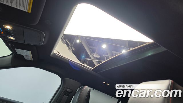 Ford Explorer 2025 — photo 23