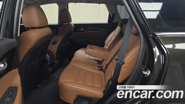 Kia Sorento 2019 — photo 18