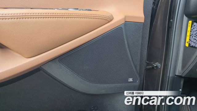 Kia Sorento 2019 — photo 30