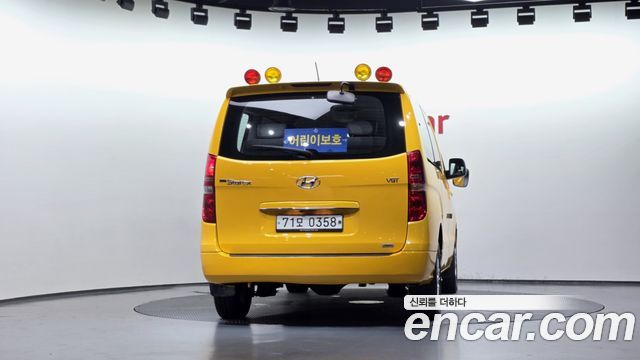 Hyundai Starex 2018 — photo 4