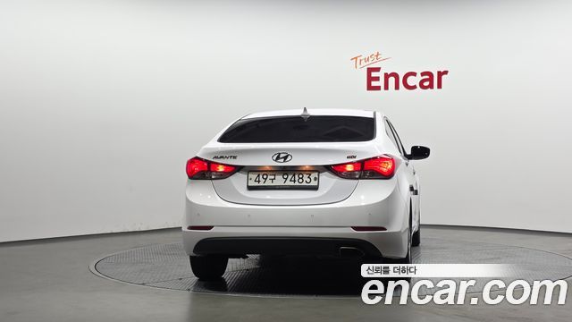 Hyundai AVANTE 2015 — photo 4