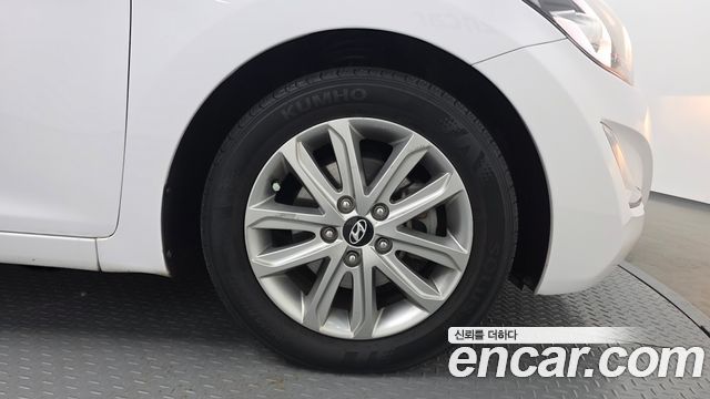 Hyundai AVANTE 2015 — photo 7