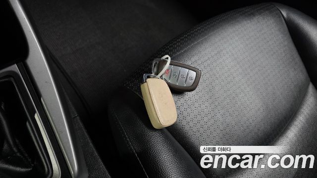 Hyundai AVANTE 2015 — photo 29
