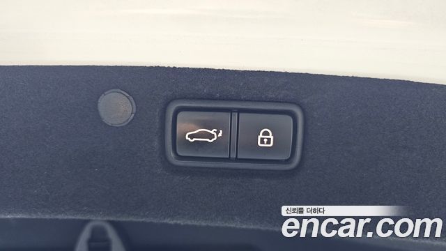 Hyundai Grandeur 2018 — photo 22