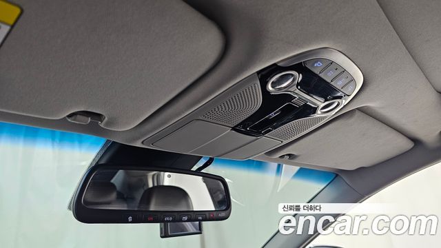 Hyundai Grandeur 2018 — photo 25