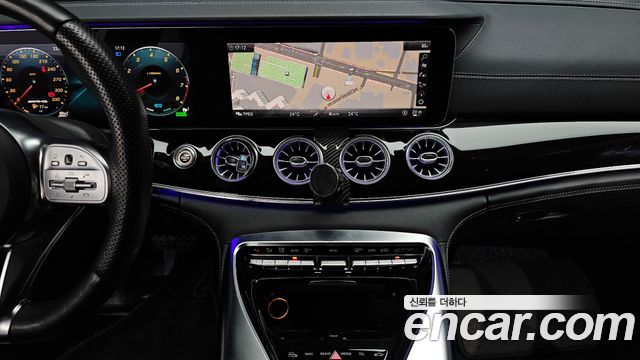 Mercedes-Benz AMG GT 2019 — photo 20
