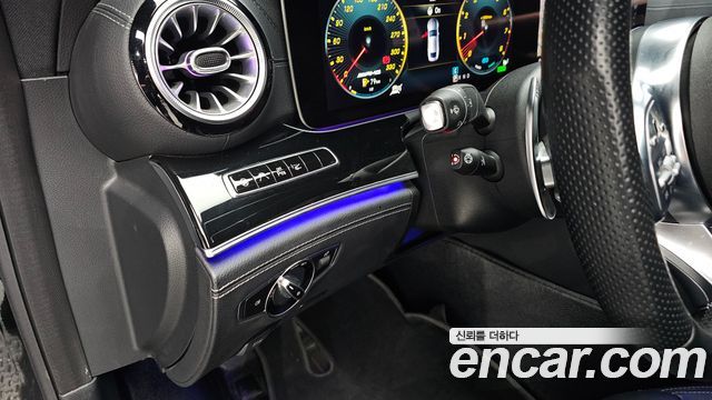 Mercedes-Benz AMG GT 2019 — photo 29
