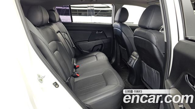 Kia Sportage 2014 — photo 18