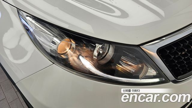 Kia Sportage 2014 — photo 8