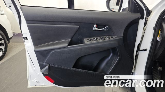 Kia Sportage 2014 — photo 14
