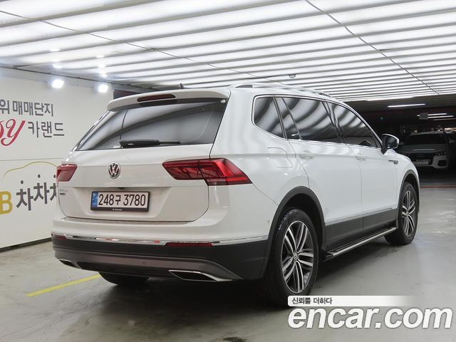 Volkswagen Tiguan 2020 — photo 2