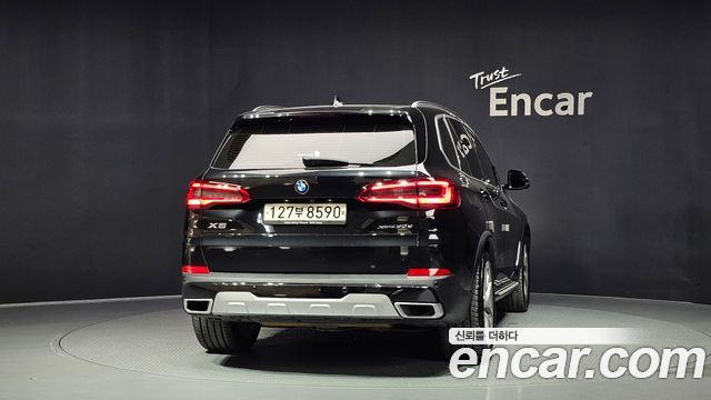 BMW X5 2019 — photo 4