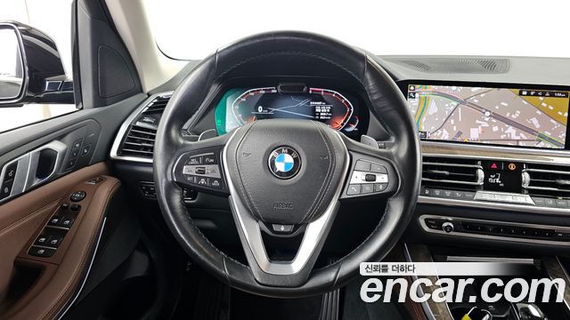 BMW X5 2019 — photo 19