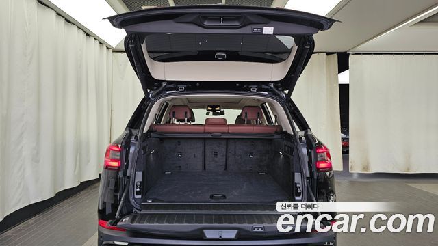 BMW X5 2019 — photo 26