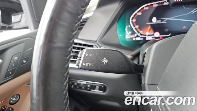 BMW X5 2019 — photo 30