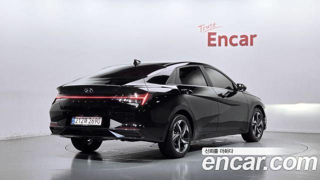 Hyundai AVANTE 2022 — photo 2