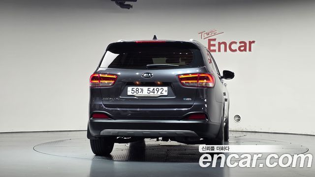 Kia Sorento 2015 — photo 4