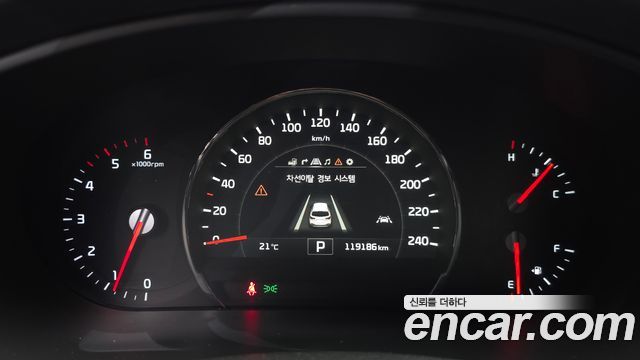 Kia Sorento 2015 — photo 11