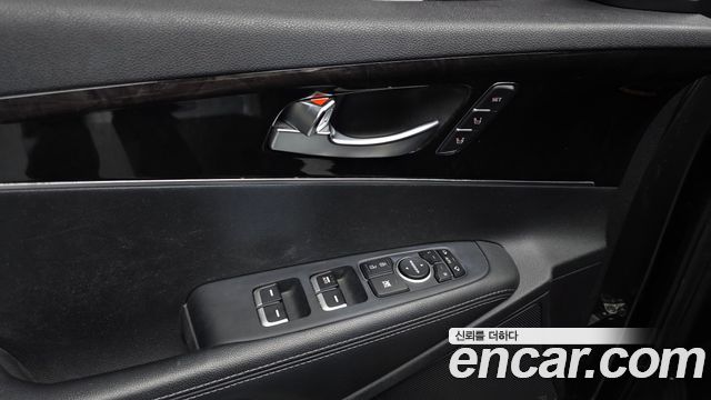 Kia Sorento 2015 — photo 23