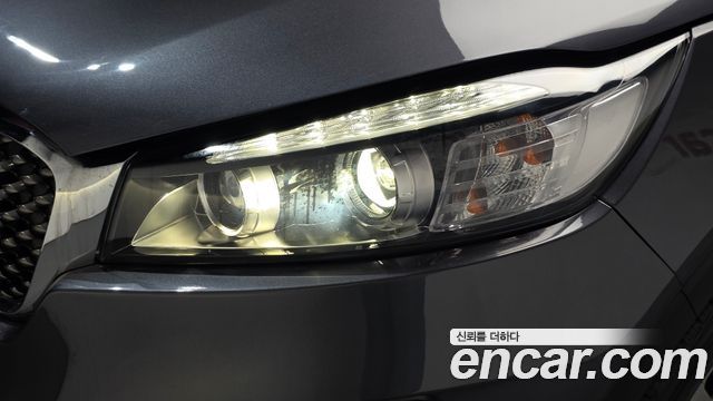Kia Sorento 2015 — photo 8