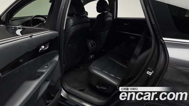 Kia Sorento 2015 — photo 16