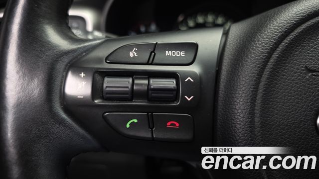 Kia Sorento 2015 — photo 28