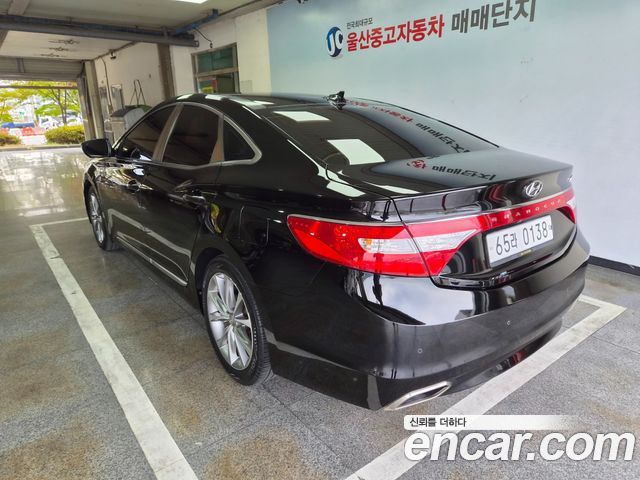 Hyundai Grandeur 2016 — photo 2