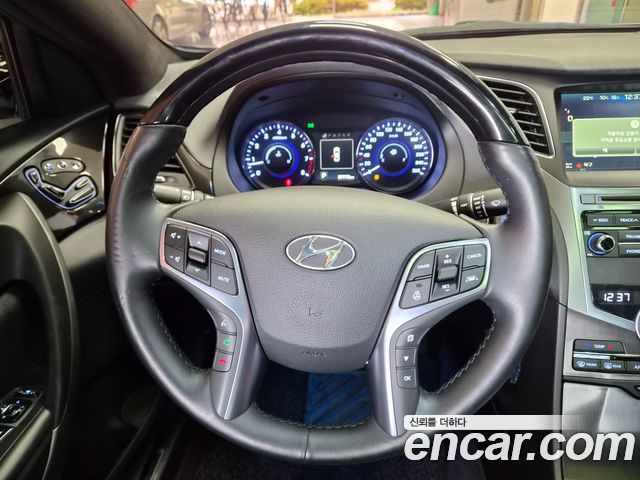 Hyundai Grandeur 2016 — photo 13