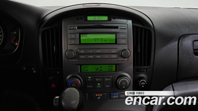 Hyundai Starex 2012 — photo 14
