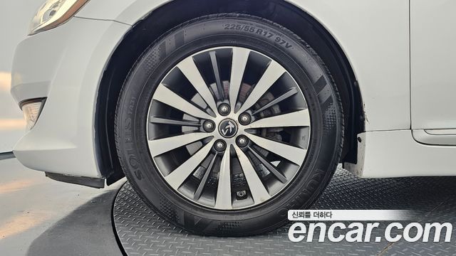 Kia K7 2012 — photo 5