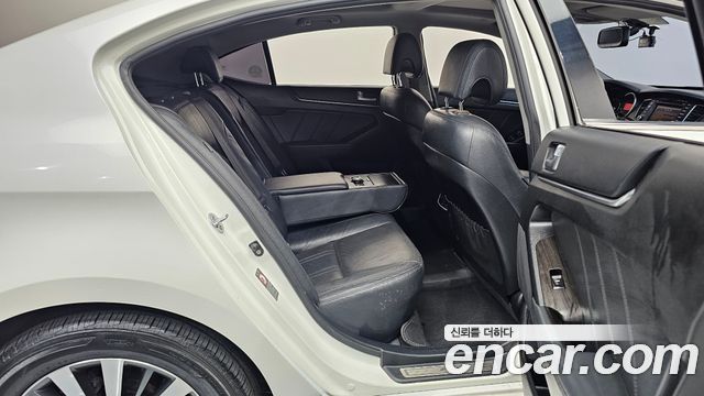 Kia K7 2012 — photo 12