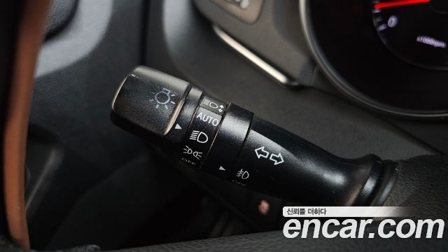 Kia K7 2012 — photo 16
