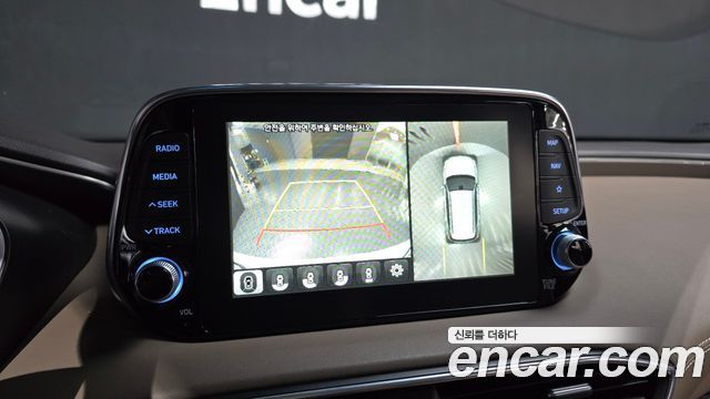Hyundai Santafe 2019 — photo 15
