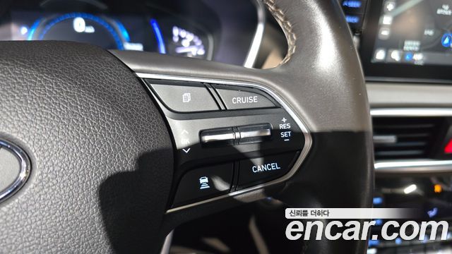Hyundai Santafe 2019 — photo 19