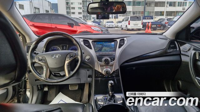 Hyundai Grandeur 2012 — photo 9