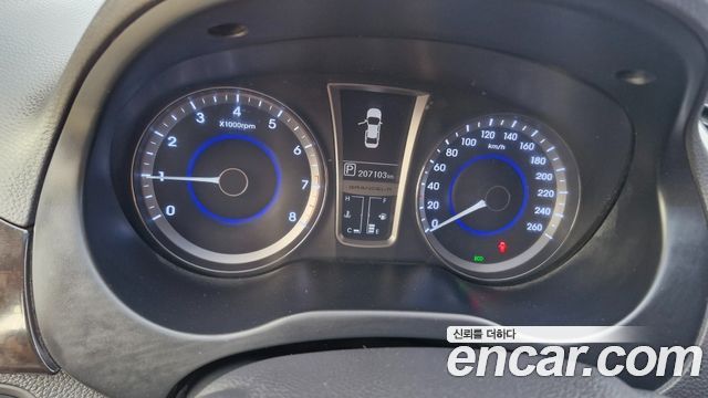 Hyundai Grandeur 2012 — photo 11