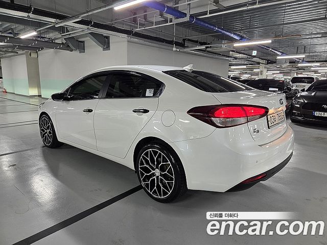 Kia K3 2017 — photo 6