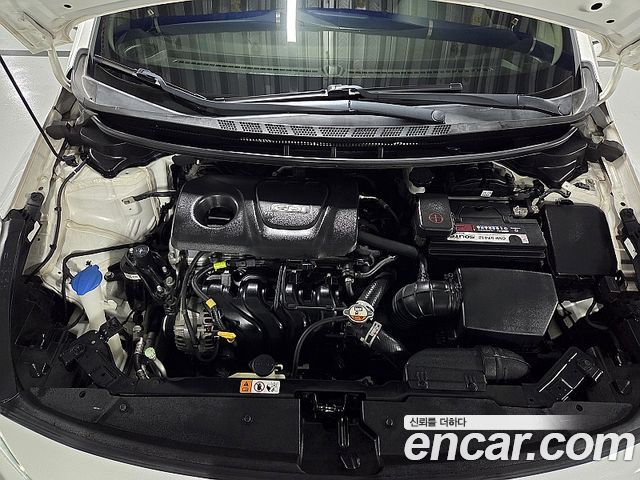 Kia K3 2017 — photo 7