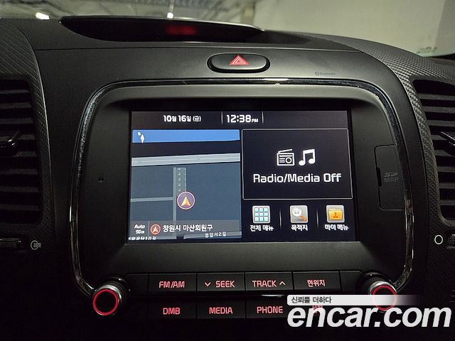 Kia K3 2017 — photo 12