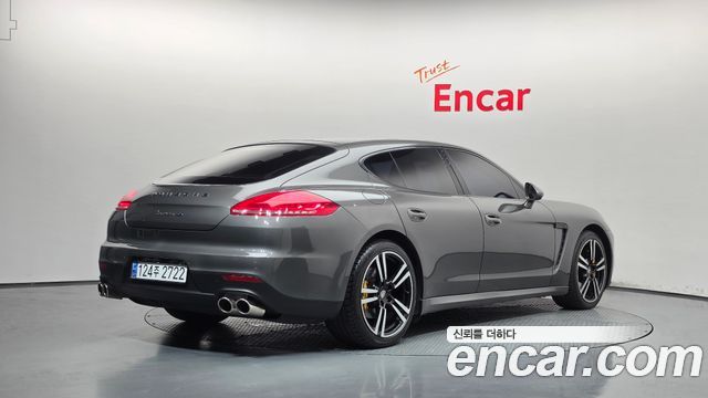 Porsche Panamera 2014 — photo 2