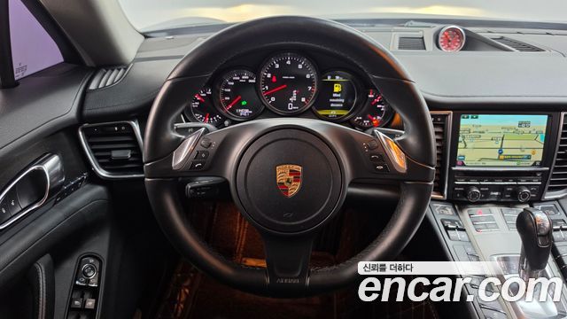 Porsche Panamera 2014 — photo 13