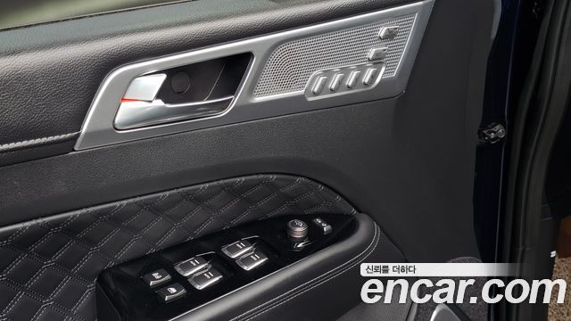KG Mobility Rexton 2021 — photo 17