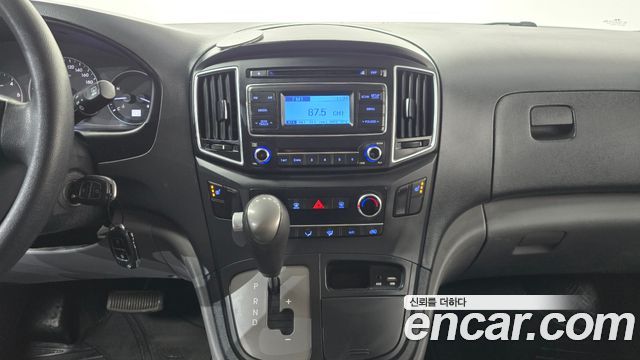Hyundai Starex 2018 — photo 19