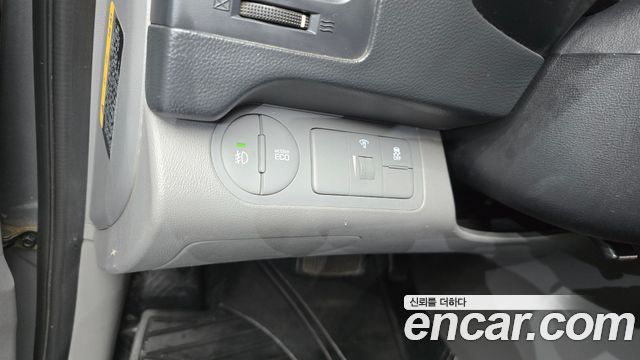 Hyundai Starex 2018 — photo 23